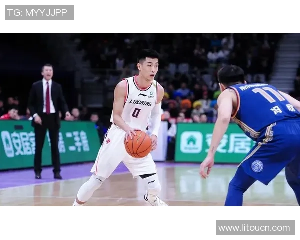 高诗岩:从青涩球员到篮球场上的耀眼明星之路与成长故事 高诗岩:从青涩球员到篮球场上的耀眼明星之路与成长故事